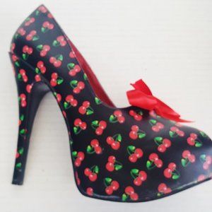 PIN UP COUTURE PLATFORM HEELS Sz 10 6.25" WILD CHERRY Cherries Rockabilly